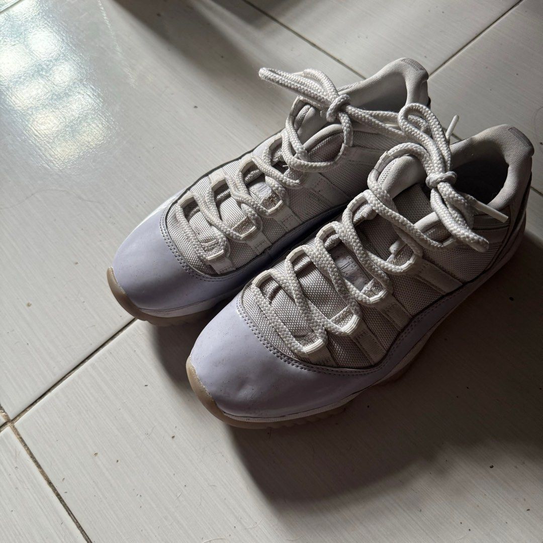 Jordan 11 Pure Violet (Category: Sneakers) located in Antipolo. Submitted by straub (Listing ID 1330008817, Image 1). Description: Jordan 11 Pure Violet Womens Size 7 (snug) Used <10x Needs cleaning No box. Rfs: not my style anymore.