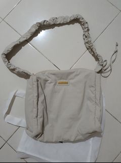 (Kategori: ) berada di . Dikirim oleh goodthings2 (ID iklan 1330101273, Gambar 1). Deskripsi: .