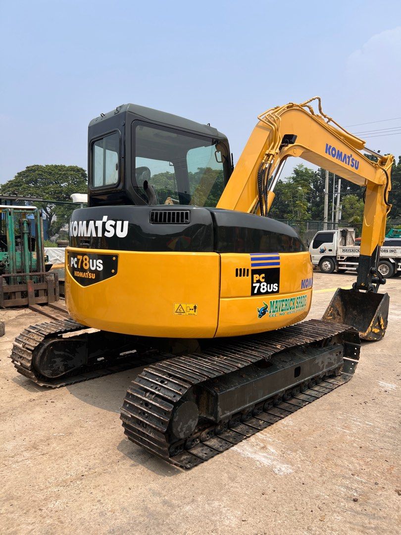 Komatsuu pc78us-6 (Category: Industrial Equipment) located in Quezon City. Submitted by joemelyn20 (Listing ID 1330033471, Image 3). Description: Komatsu Pc78us-6 Make: KOMATSU Type: Excavator Model: PC78US-6 Year: 2014 Cylinder: 4 Bucket: 1/4 Made: JAPAN Others : 1,000+hrs Good running condition ready to pullout Good pump and engine Free fully recondition Free repaint With 1 month warranty for pump and engine FOR INQUIRIES AND INSPECTION 📍 Pm o