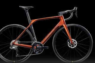 （分類：）位於 。 由 RDbike 提交（商品編號 1330122929，圖片 1）。簡介： 。