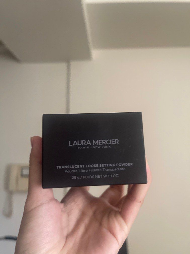 Laura mercier translucent setting powder (Category: Makeup) located in Marikina City. Submitted by thriftcircle (Listing ID 1330168828, Image 1). Description: Last price 1.5k.