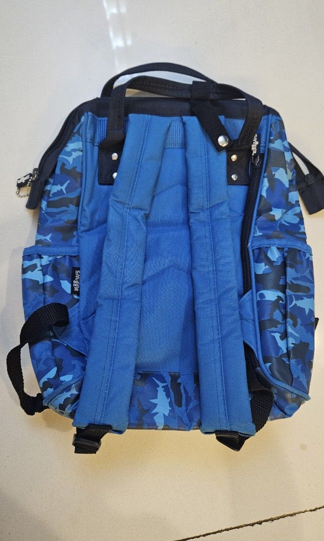 Authentic Smiggle Backpack (Category: Diaper Bags & Wetbags) located in Manila. Submitted by abyasy (Listing ID 1330089366, Image 3). Description: used only 2 to 3 times, then stored. very good quality..