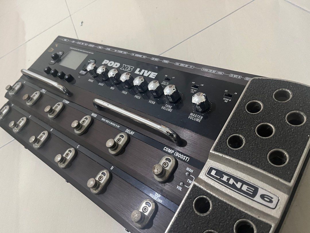 LINE6 POD X3 LIVE 抱え