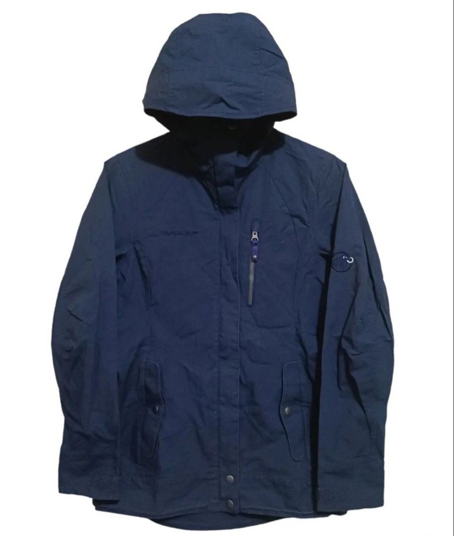 Mammut Trovat Guide SO Hooded Jacket Fesyen Pria Pakaian Baju Luaran di Carousell