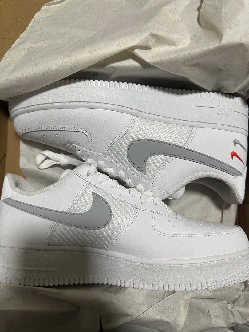 Nike air force 1 triple swoosh top