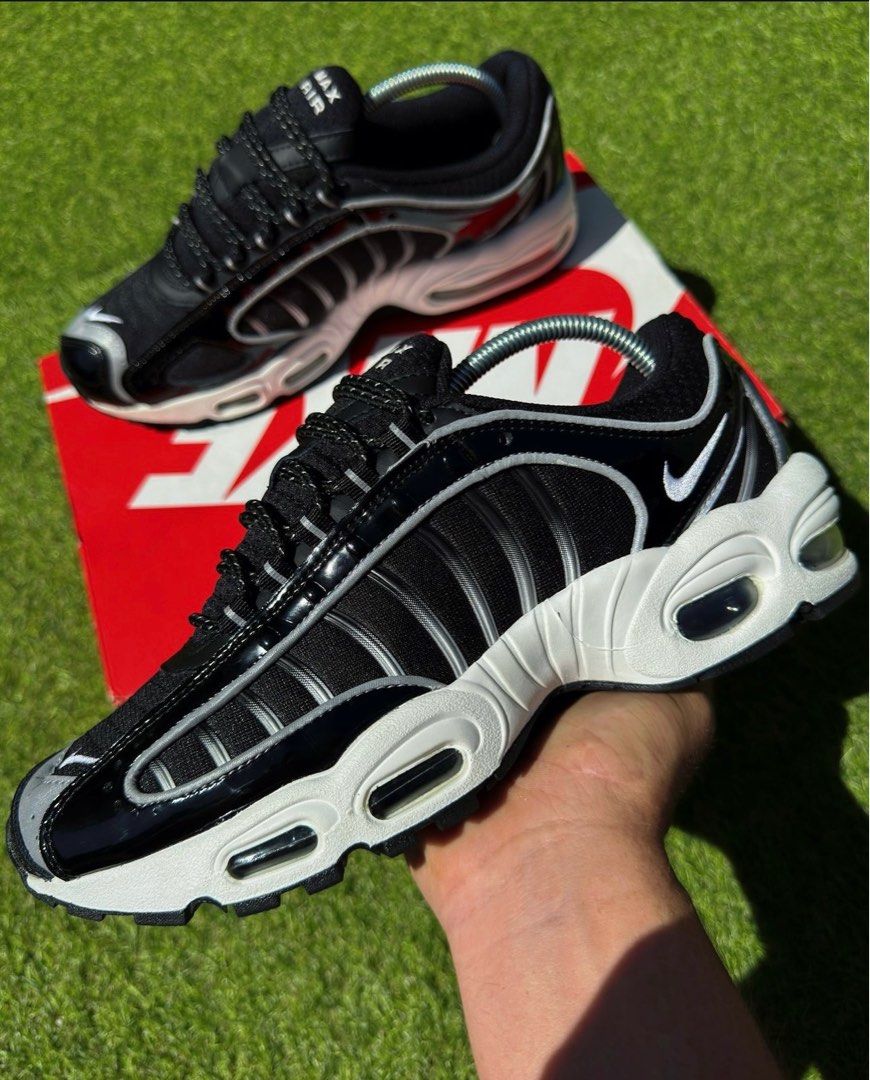 Nike tailwind 4 black patent Men s Fashion Footwear on Carousell