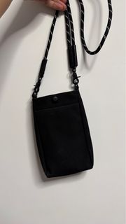 （分類：）位於 。 由 az0609 提交（商品編號 1330014092，圖片 1）。簡介： 。