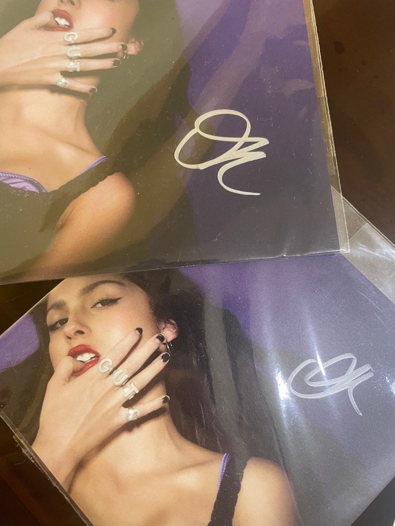 Olivia Rodrigo SIGNED GUTS BUNDLE (Category: CDs & DVDs) located in Manila. Submitted by stefandraboutique (Listing ID 1330020548, Image 2). Description: Signed Olivia Rodrigo GUTS bundle (signed insert, CD, cassette) available for 3500 php 💜 (CD cases has a crack/dent) .