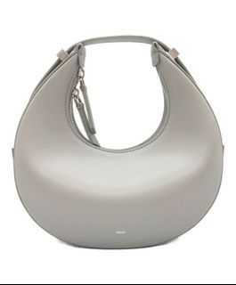 (Kategori: ) berada di . Dikirim oleh buymebags_id (ID iklan 1330168935, Gambar 1). Deskripsi: .