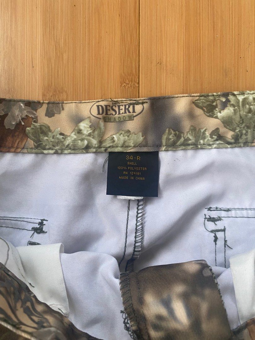 Realtree Pants (Category: Activewear) located in Boston. Submitted by kayleeweb (Listing ID 1330073467, Image 3). Description: Realtree Pants Waist- 34 Length- 43 Leg Opening- 9 No issue Good as New Condition ₱2,000 Open For Installment, No Terms.