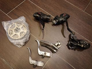 （分類：）位於 。 由 nixonlyt 提交（商品編號 1330149693，圖片 1）。簡介： 。