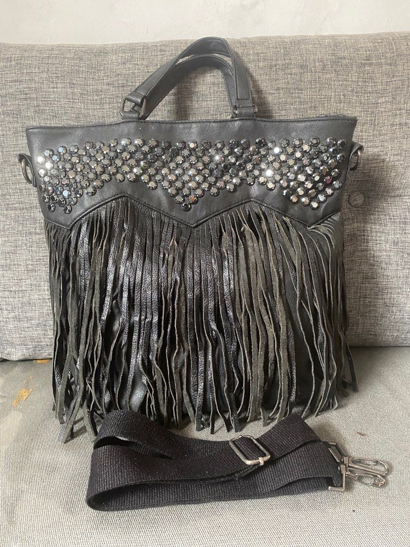 Shoulderbag slingbag kulit Stud Zara