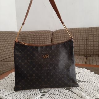 (Kategori: ) berada di . Dikirim oleh irtsa (ID iklan 1330000971, Gambar 1). Deskripsi: .