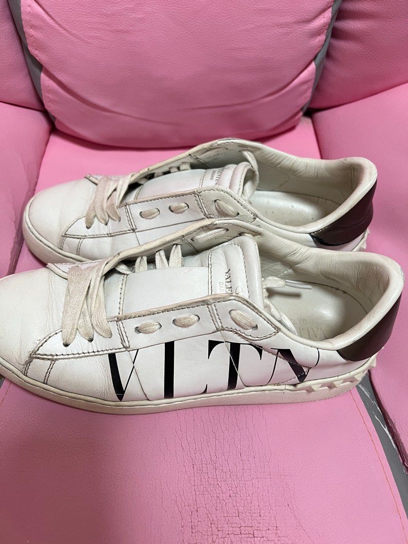 Valentino vltn sneakers Carousell