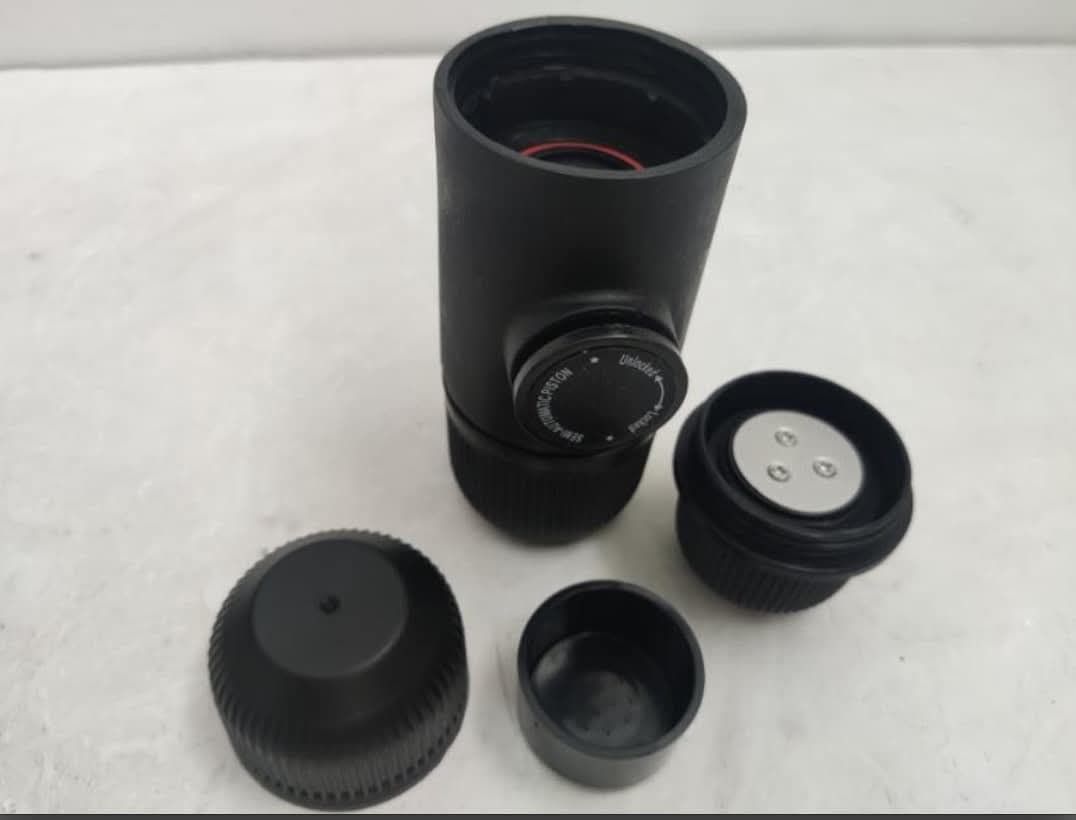 Adventuridge Poetable Coffee Maker (Category: Coffee Machines & Makers) located in Manila. Submitted by ormelynmal86309 (Listing ID 1330265325, Image 3). Description: Adventuridge Poetable Coffee Maker Php 1,000 ***new, damaged box.