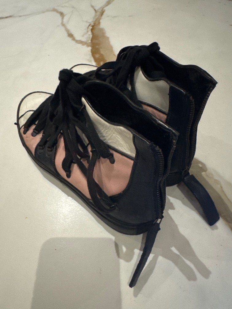 Authentic Raf Simons High Top Leather Sneakers (Category: Sneakers) located in Taguig. Submitted by leluxeboutique (Listing ID 1330322822, Image 2). Description: .