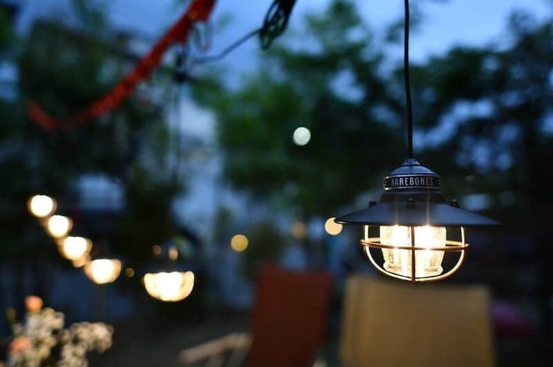 Barebones Edison String Lights (Category: Lighting) located in Singapore. Submitted by limahlim (Listing ID 1330207381, Image 3). Description: Open box to check contents. Never used. .