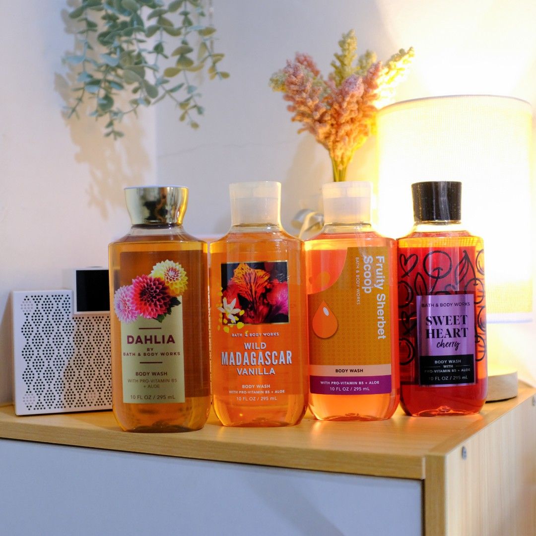 Bath and Body Wash (Category: Bath) located in Quezon City. Submitted by noahscartonlineshop (Listing ID 1330188198, Image 1). Description: ✨Bath & Body Works✨ Body Wash ₱699 💯 Original from Florida U.S.A 📍Meet up Trinoma Mall, Shipping LBC COP.