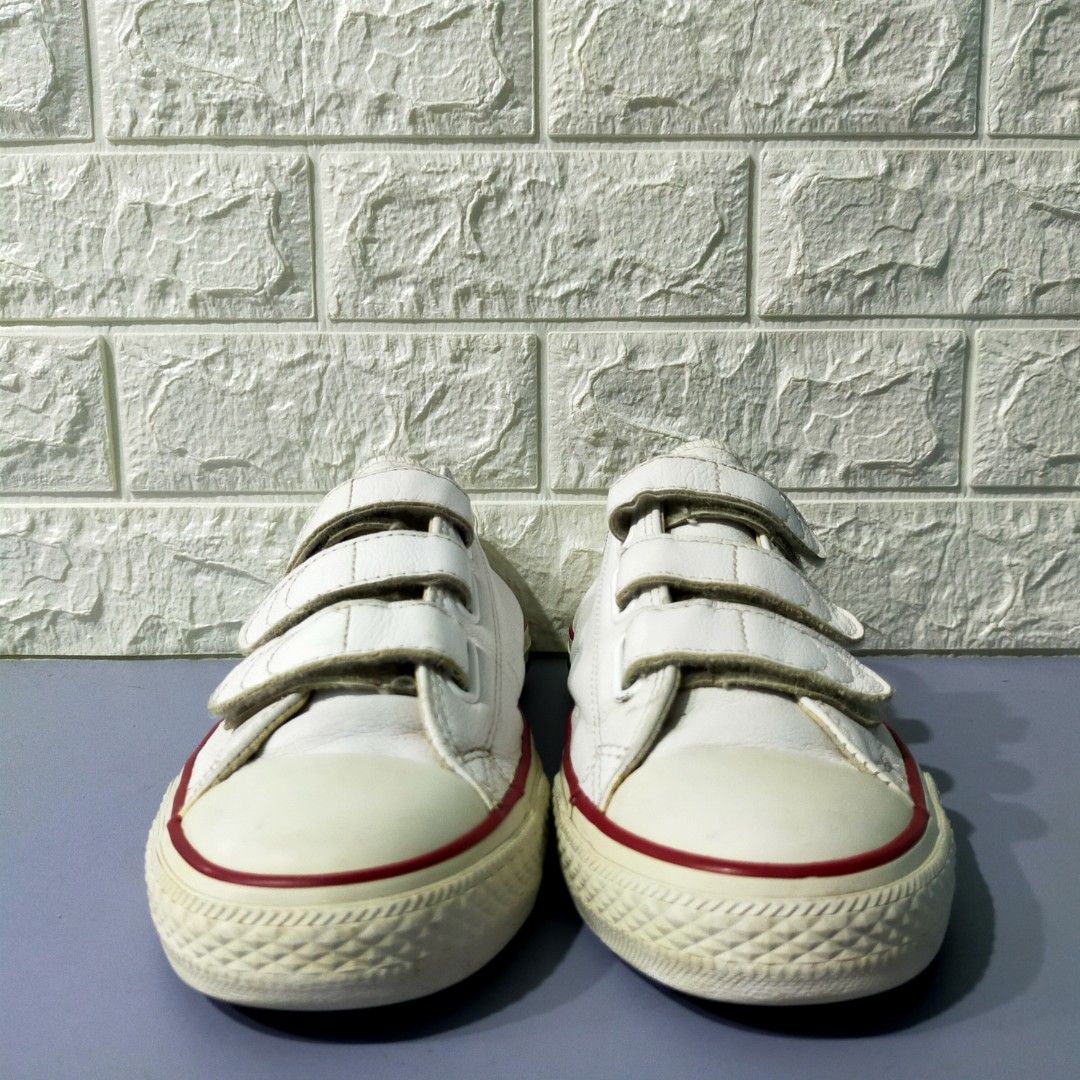 Converse All Star Velcro Triple White Leather Shoes 9.5UK Men s Fashion Footwear Sneakers on Carousell