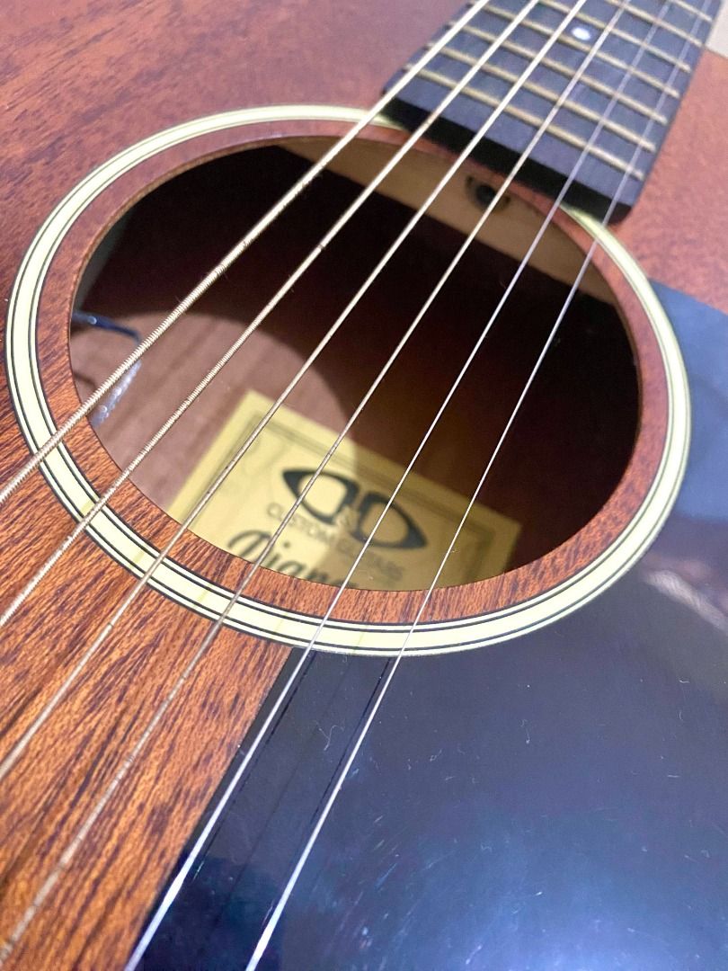 D&D Junior Django Mahogany with Bag (Category: Musical Instruments) located in Apalit. Submitted by bana011 (Listing ID 1330240311, Image 3). Description: Size: 36″ Back wood: Mahogany Side wood: Mahogany Fingerboard: Rosewood Braceless Semi-arched back Inclusions: Free bag, allen wrench, cable RFS/Other details: Need Funds Lady Owner 10 months old No scratches Hindi pa po napalitan ng string since nung binili Freebies: Swiff Capo & Kasch Guitar 