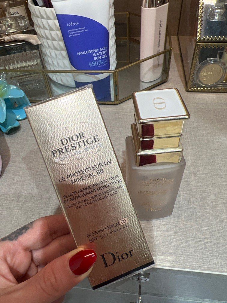 Dior Prestige Light-In-White BB 01（試してみた】Dior