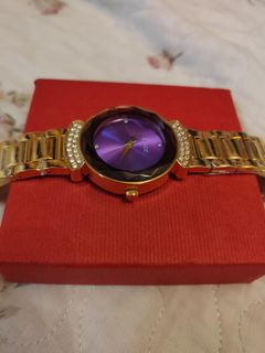 (Category: ) located in . Submitted by item2love (Listing ID 1330183470, Image 1). Description: .