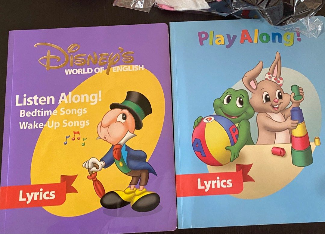 WORLD OF ENGLISH （Play Along/Sing Along） WORLD OF ENGLISH （Play Along/Sing Along） Vtg. Disney's