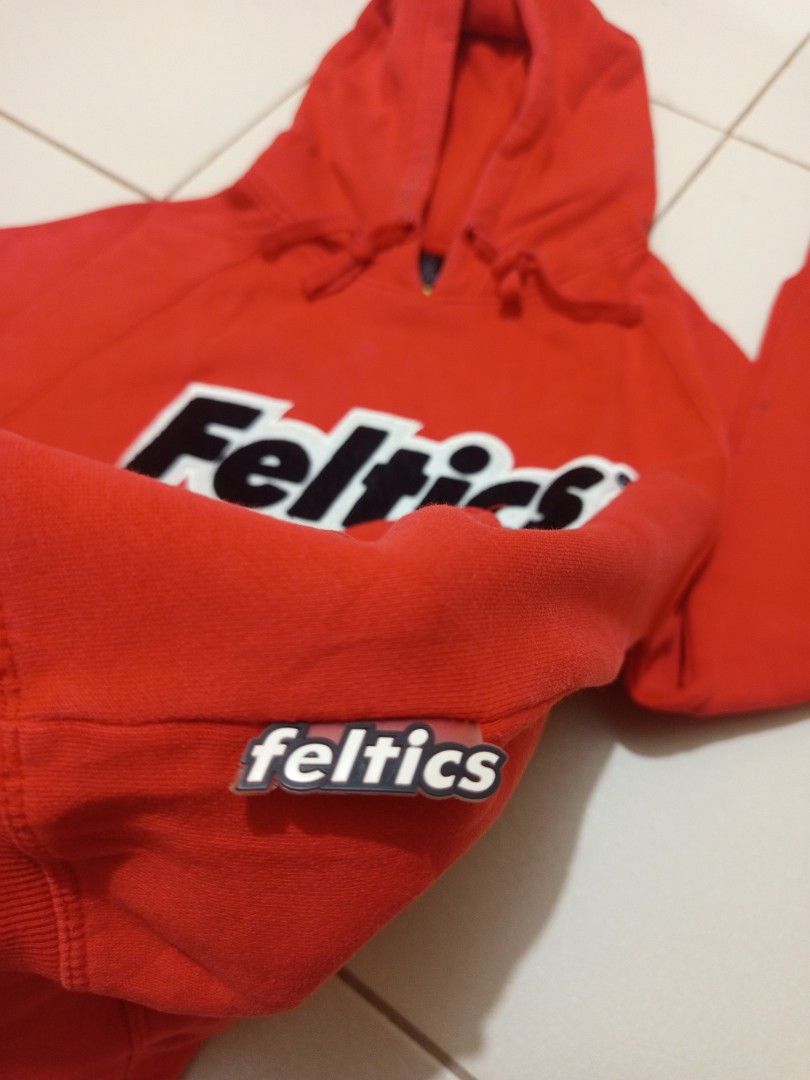 Feltics Hoodie