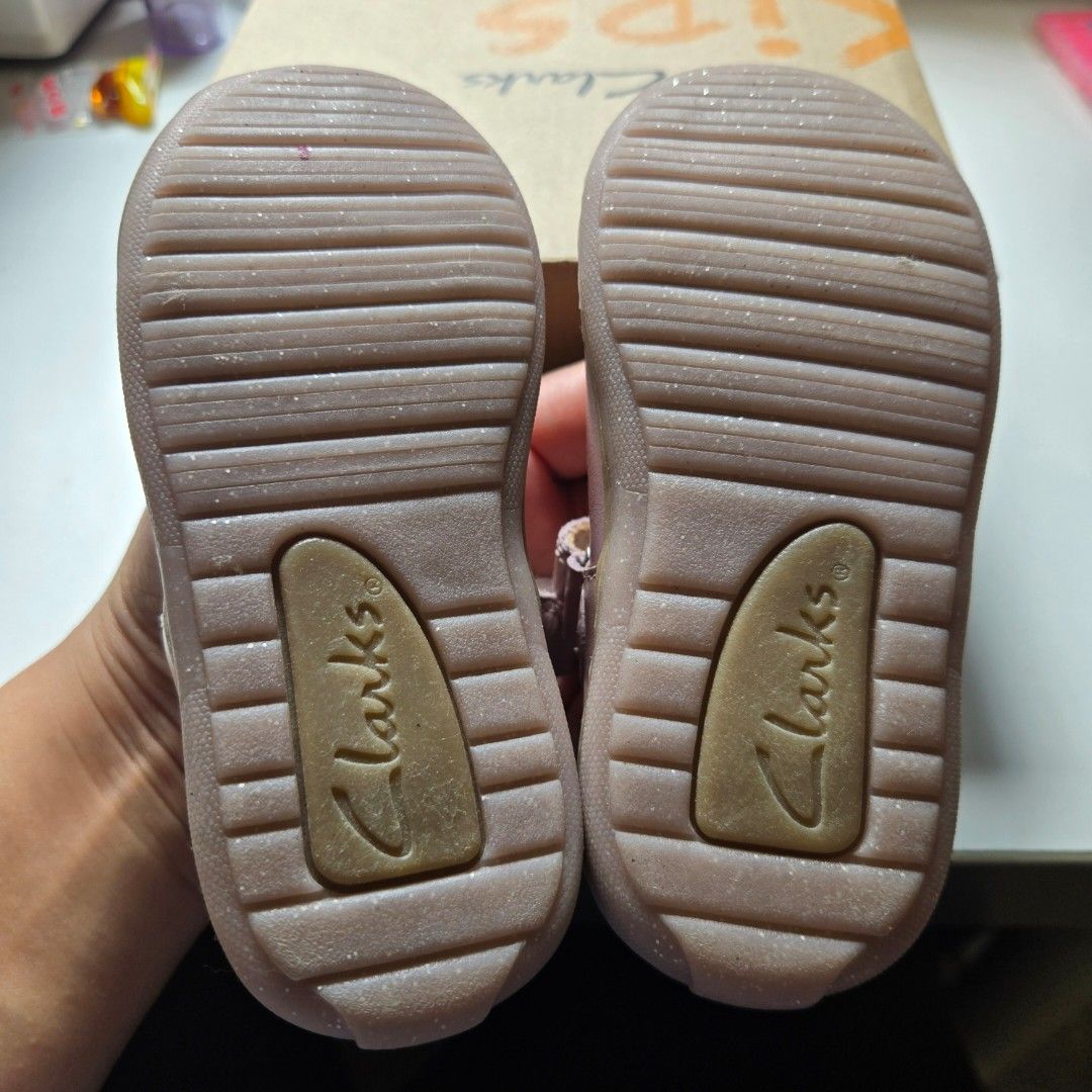 Clarks infant size 5 online