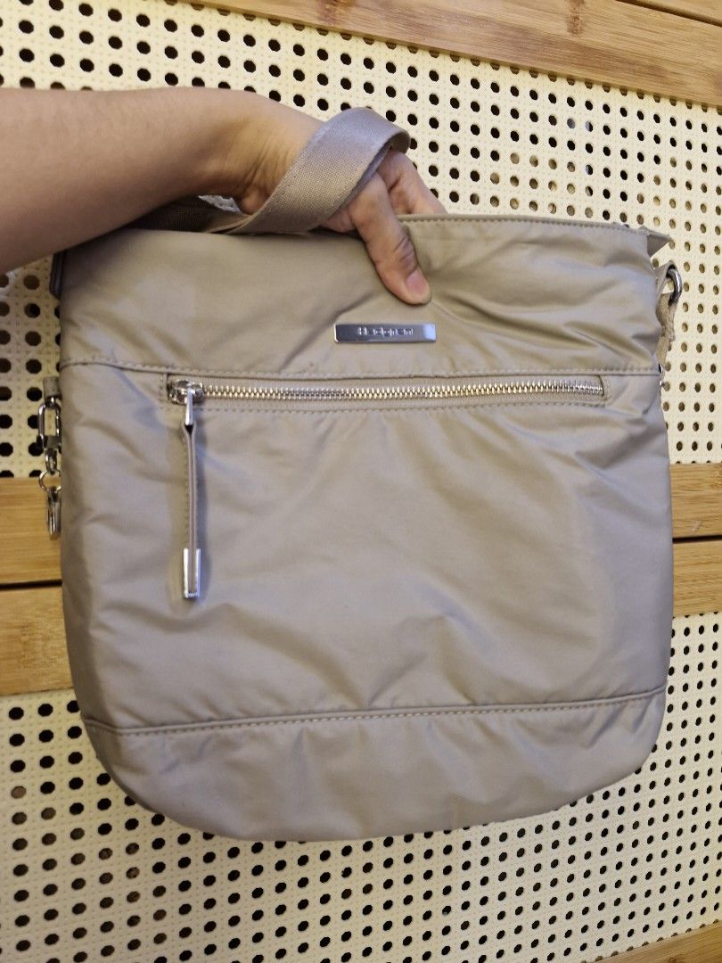 Hedgren shimmer sling bag discount