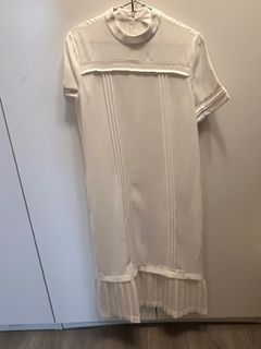 （分類：）位於 。 由 initialcloset 提交（商品編號 1330299067，圖片 1）。簡介： 。