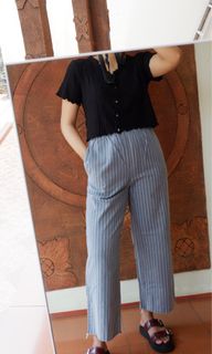 (Kategori: ) berada di . Dikirim oleh pitriaaap (ID iklan 1330278571, Gambar 1). Deskripsi: .