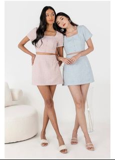 (Category: ) located in . Submitted by shopvanilla (Listing ID 1330328537, Image 1). Description: .