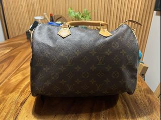 (Category: ) located in . Submitted by mash_preloved_items (Listing ID 1330181278, Image 1). Description: .