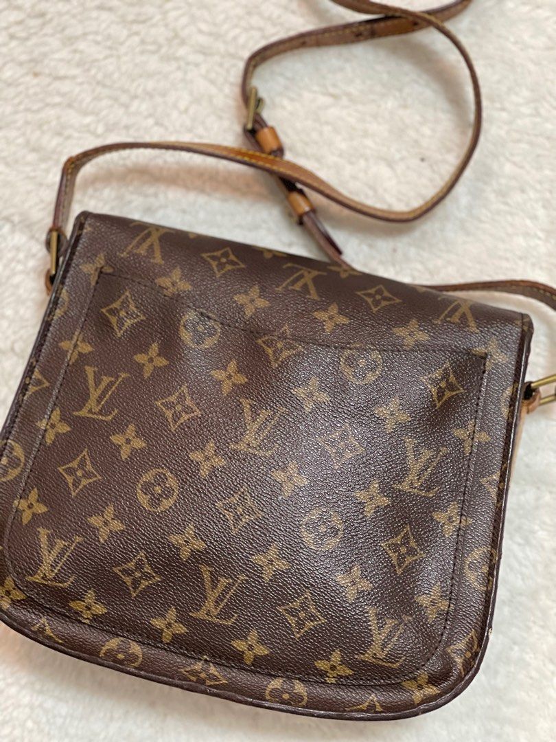 LV St Cloud MM (Category: Luxury Bags & Wallets) located in Bulacan. Submitted by deeane (Listing ID 1330325924, Image 3). Description: For sale LV St. Cloud MM. What you see is what you get. Payment first. SF shoulder by the buyer. .