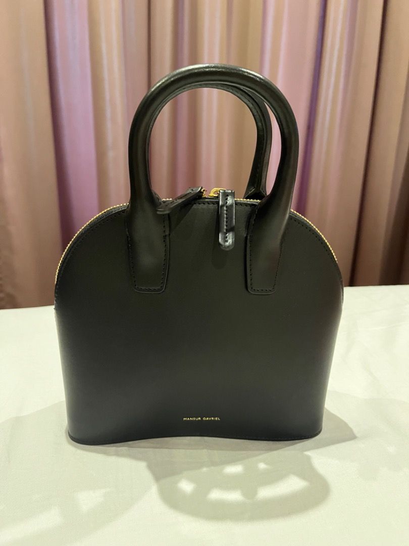 Mansur Gavriel mini top handle bag (Category: Luxury Bags & Wallets) located in Quezon City. Submitted by ceecee168 (Listing ID 1330206350, Image 3). Description: brand new kept unused with box, dustbag, reciept.