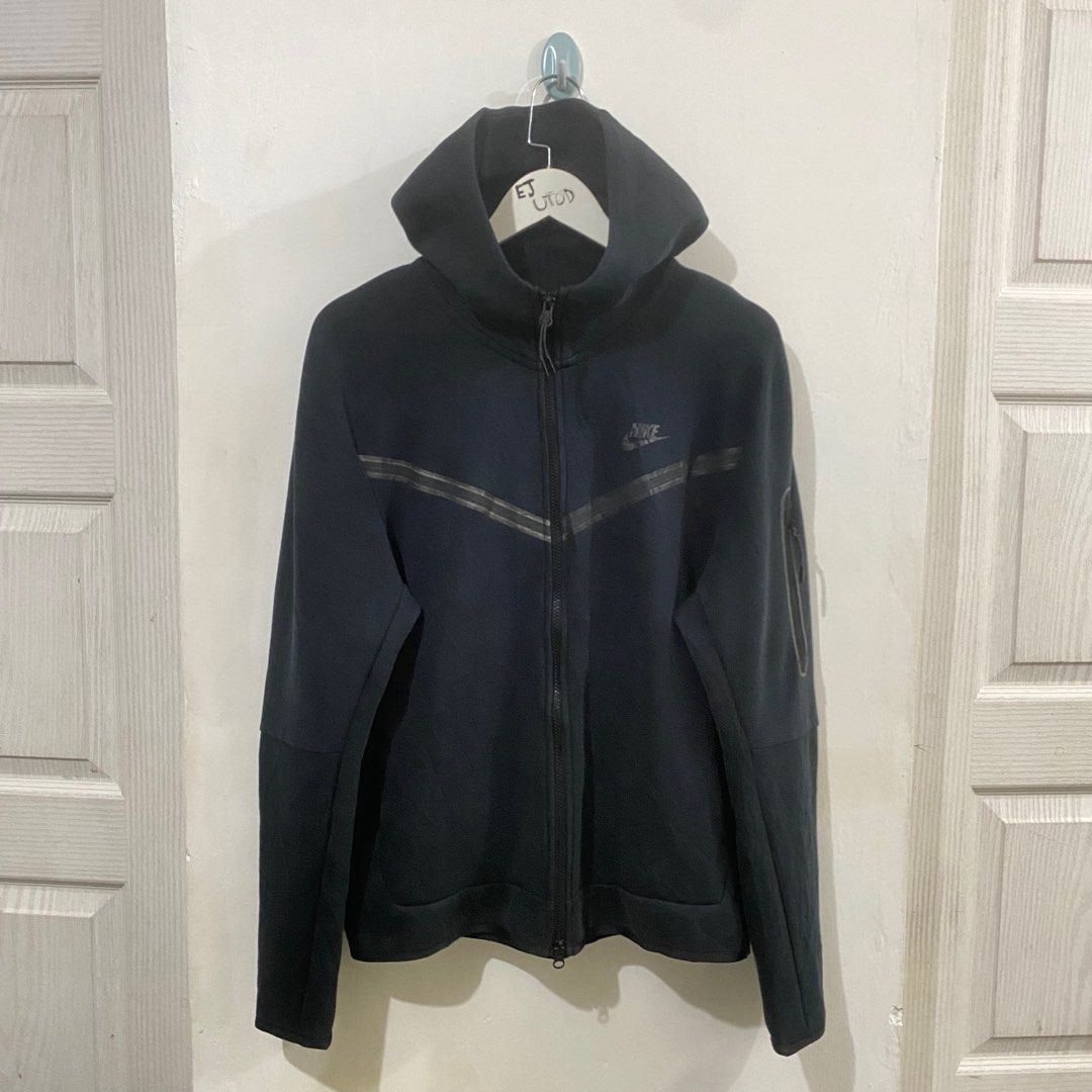 Nike Sportswear Tech Fleece SS21 Men s Full Zip Black Hoodie Size XL Men s Fashion Coats Jackets and Outerwear on Carousell