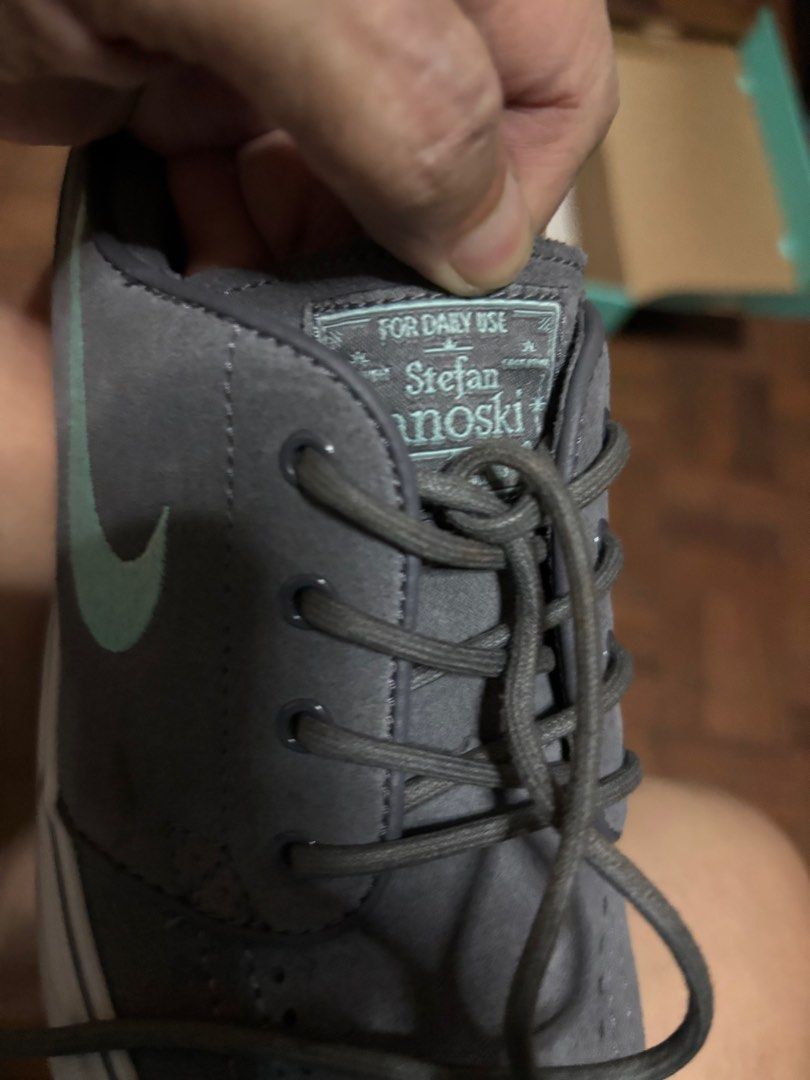 Nike Zoom Air (Category: Sneakers) located in Quezon City. Submitted by itsjun_ (Listing ID 1330290159, Image 3). Description: US size 6.5 / UK 6 / EU 39 this is the exact size. .