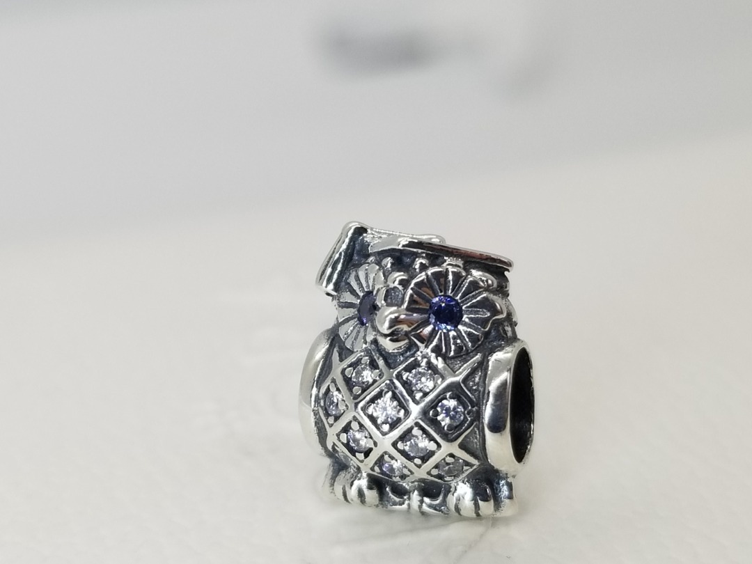 Pandora owl graduation charm top