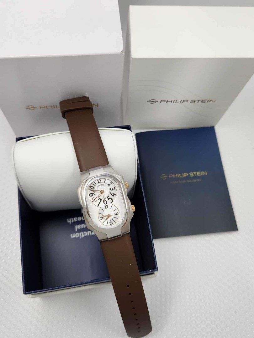 Philip Stein Brown Signature Size 2 (Category: Luxury Watches) located in Pagsanjan. Submitted by b_and_bshop61020 (Listing ID 1330182387, Image 3). Description: Brandnew Philip Stein Size 2 (Large) Water resistant 30m Unisex.