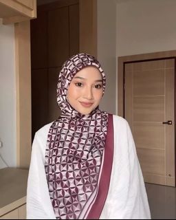 (Category: ) located in . Submitted by asyhta (Listing ID 1330231945, Image 1). Description: .