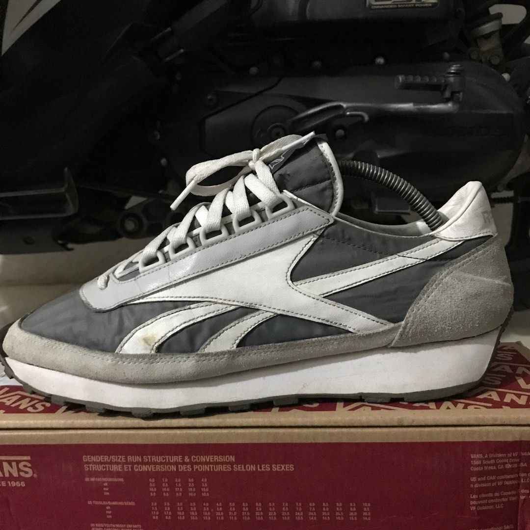 Reebok aztec Grey
