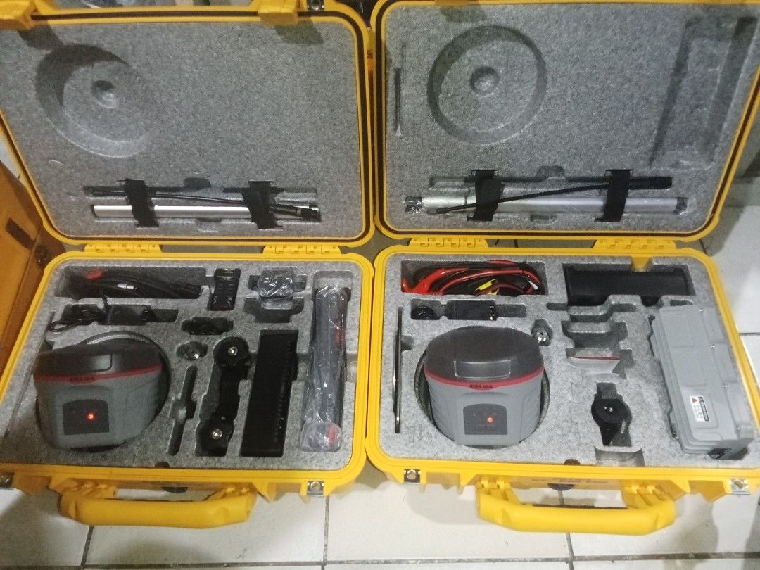 RTK Kolida K5 plus brand new (Category: Construction & Building Materials) located in Manila. Submitted by ecalnerjef66032 (Listing ID 1330178135, Image 2). Description: Complete package with Special freebies Company: Jammybox Bbc Geoinstrument address:939 banawe street Quezon city contact #: 09304994255 looking: Jeff Ecalner Cod/pick up.