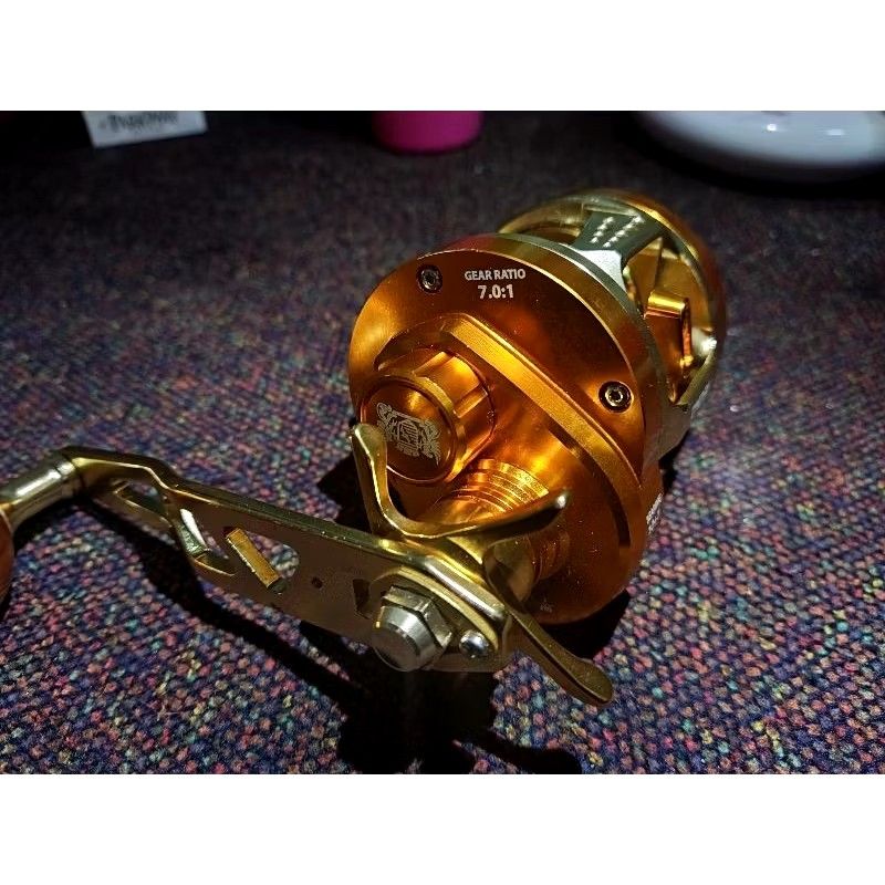 リョービ RYOBI VARIUS GR ベイトリール 7.0:1 RYOBI VARIUS 30GR