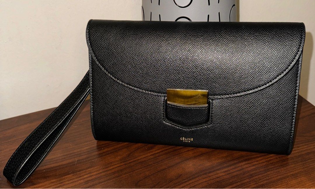 Celine trotteur clutch 2025