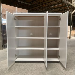 (Category: ) located in . Submitted by 38furniture (Listing ID 1330193475, Image 1). Description: .