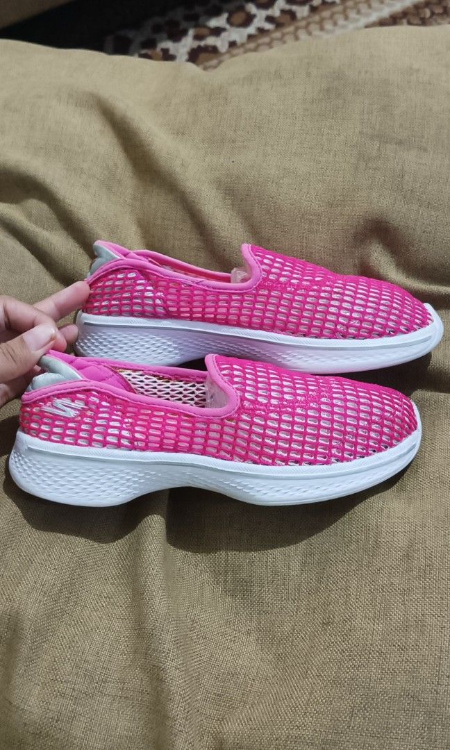 Skechers go walk 3 super breathe 2 on sale