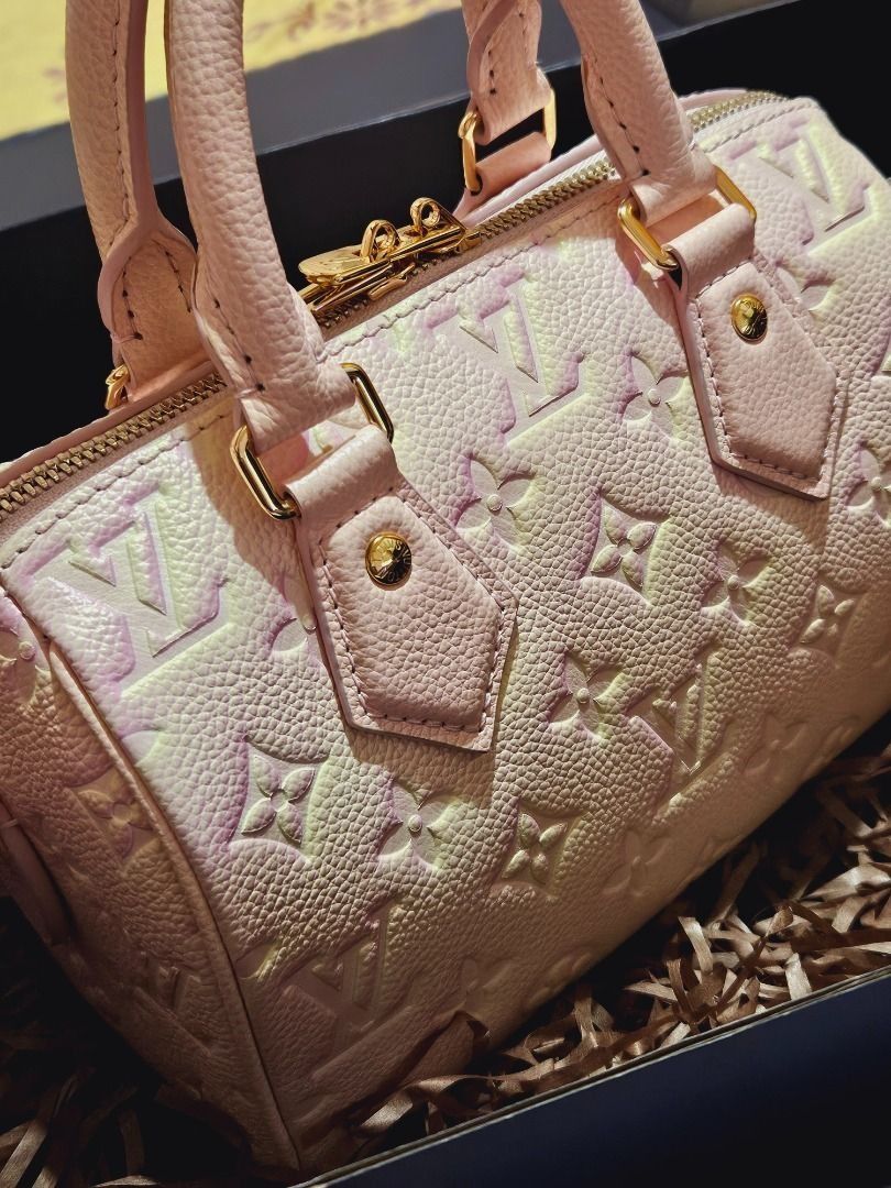 Speedy 20 in Stardust Pink LV (Category: Shoulder Bags) located in Caloocan City. Submitted by mandromeda1996 (Listing ID 1330211942, Image 2). Description: Stardust Series (Rare) Speedy 20 in Gold Hardware, Embossed inclusions: leather-chain strap for crossbody, lock & key, dust bag, care instructions flaw: minor sealant chip on handle, pls see photo Mode of Payment: Gcash, Maya, PayPal, Courier COD (LBC, Lalamove) Mode of Delivery: Metro Manila