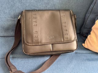 （分類：）位於 。 由 iiveinhk 提交（商品編號 1330188375，圖片 1）。簡介： 。