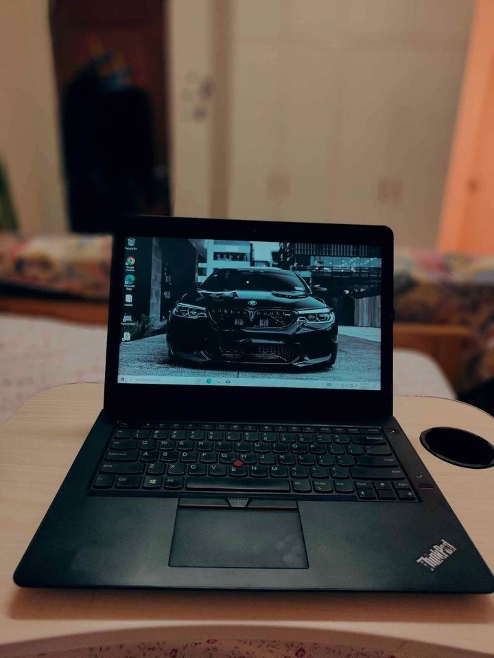 Thinkpad 7thGen Core i5 8GB ram 256 GB SSD Drive. ready to use, no ...